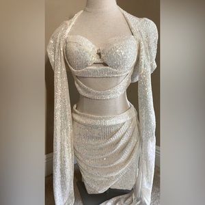 That glimmer glow sequin skirt set white/pink